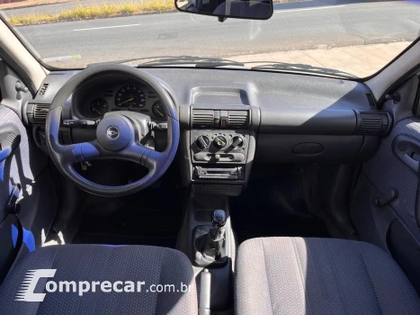 Corsa Hatch 1.0 16V SUPER