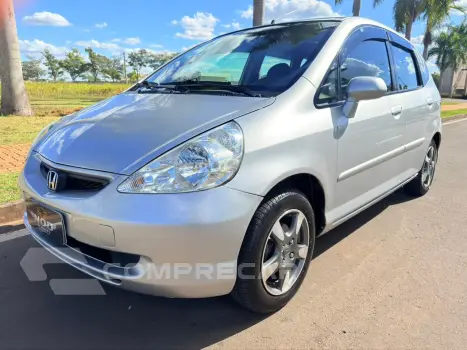 Honda FIT 1.4 LX 16V 4 portas
