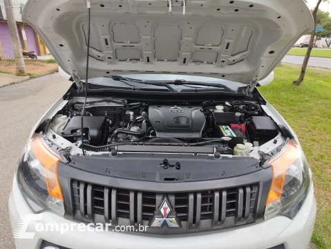 L200 TRITON 2.4 16V Turbo GL CD 4X4