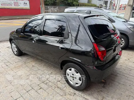 CELTA 1.0 MPFI LT 8V