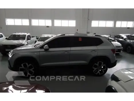 TAOS 1.4 250 TSI TOTAL FLEX HIGHLINE AUTOMÁTICO