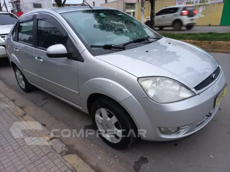 Fiesta sedan 1.6