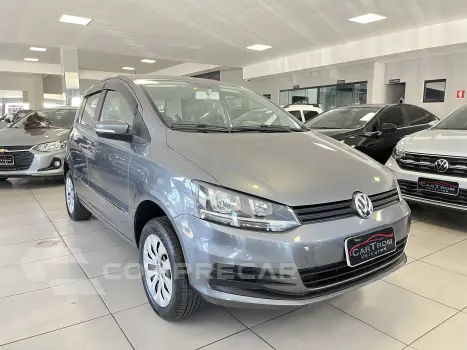 Volkswagen FOX 1.6 TRENDLINE 4 portas