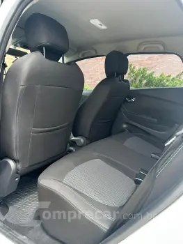 CAPTUR Life 1.6 16V Flex 5p Aut.