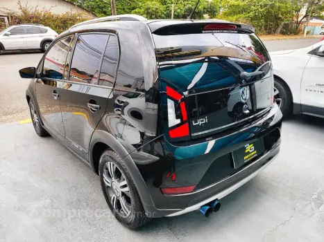 up! cross 1.0 TSI Total Flex 12V 5p