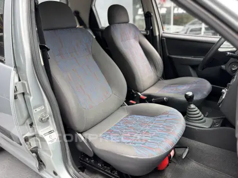 CELTA 1.0 MPFI Spirit 8V