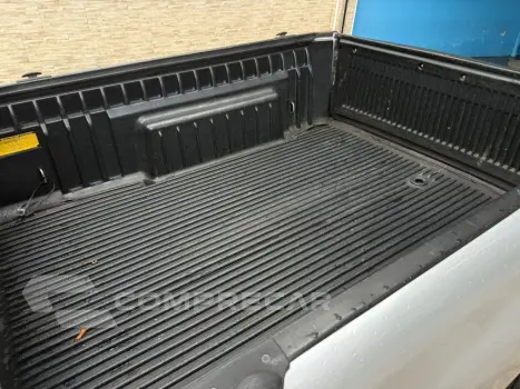 Courier 1.6 L/ 1.6 Flex