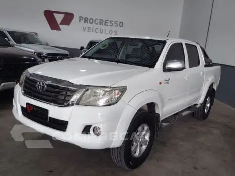 Toyota HILUX - 2.7 SR 4X2 CD 16V 4P AUTOMÁTICO 4 portas