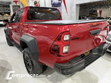HILUX - 2.8 D-4D TURBO CD GR-S 4X4 AUTOMÁTICO