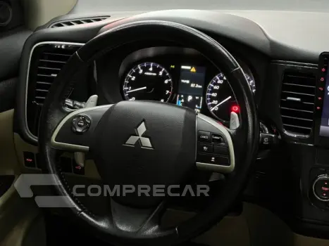 OUTLANDER - 3.0 GT 4X4 V6 24V 4P AUTOMÁTICO