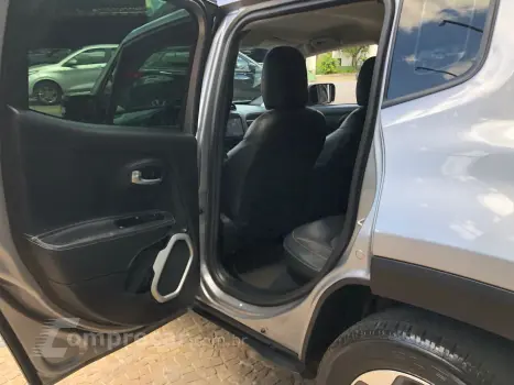 Renegade 1.8 16V Flex 4P Automático