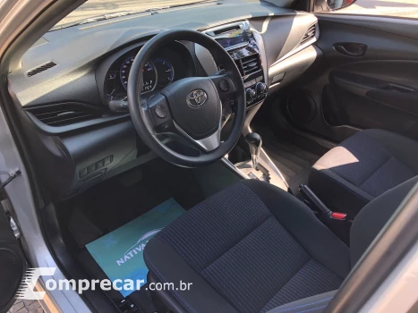 Yaris 1.5 16V Flex Sedan Xl Live Multidrive