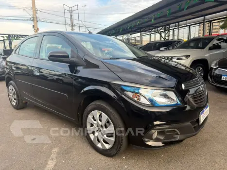Onix Hatch 1.4 4P FLEX LT