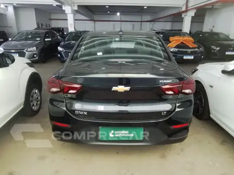 ONIX 1.0 TURBO FLEX LT AUTOMÁTICO