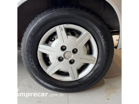 CLASSIC 1.0 MPFI LS 8V FLEX 4P MANUAL
