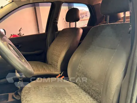 SIENA 1.0 MPI FIRE CELEBRATION 8V FLEX 4P MANUAL