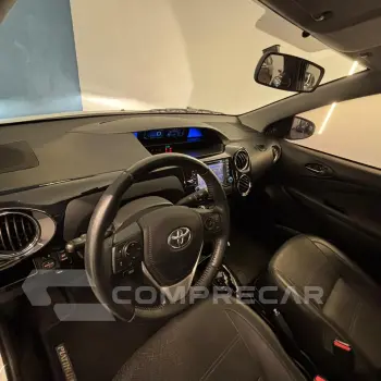 ETIOS PLATINUM Sed. 1.5 Flex 16V 4p Aut.