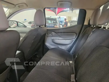 L200 TRITON 2.4 16V Turbo GL CD 4X4