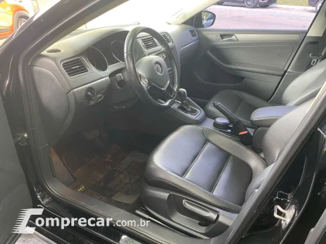 Jetta 1.4 16V 4P TSI CONFORTLINE AUTOMÁTICO