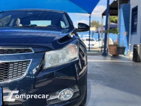 CRUZE SEDAN - 1.8 LT 16V 4P AUTOMÁTICO