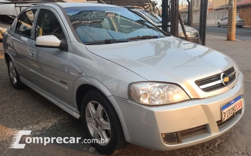 ASTRA 2.0 MPFI Advantage 8V