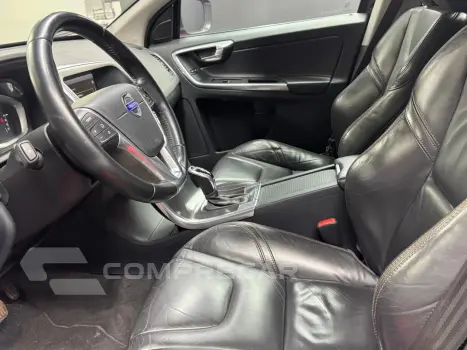 XC60 2.0 T5 DYNAMIC FWD TURBO GASOLINA 4P AUTOMÁTICO