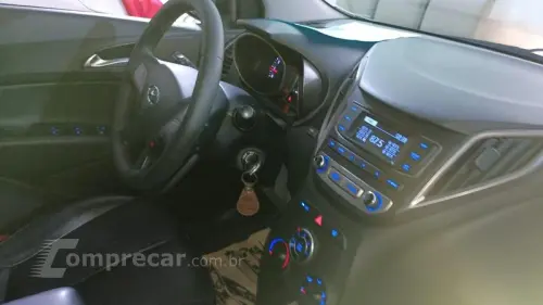 HB20S 1.6 COMFORT PLUS 16V FLEX 4P AUTOMATICO