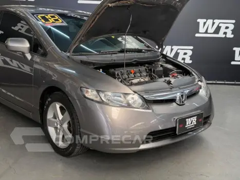 Civic Sedan LXS 1.8/1.8 Flex 16V Aut. 4p