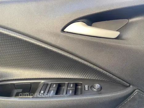 ONIX PLUS 1.0 TURBO LTZ AT SEDAN