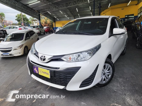 Toyota YARIS 1.3 16V XL Live 4 portas
