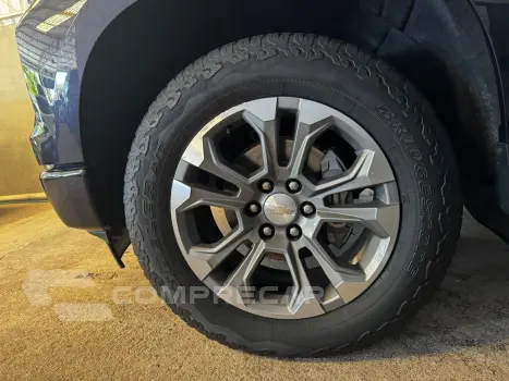 SILVERADO 5.3 V8 GASOLINA 1500 HIGH COUNTRY 4X4 AUTOMÁTICO