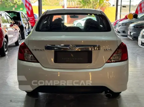VERSA 1.6 16V DIRECT SL 4P XTRONIC