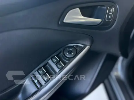 FOCUS 2.0 SE 16V FLEX 4P POWERSHIFT
