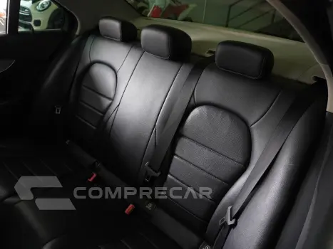 C 180 1.6 CGI AVANTGARDE 16V TURBO GASOLINA 4P AUTOMÁTICO