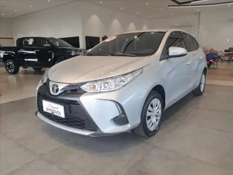 Toyota YARIS 1.5 16V FLEX XL MULTIDRIVE 4 portas