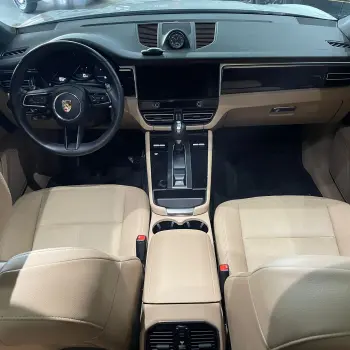 MACAN 2.0 Turbo