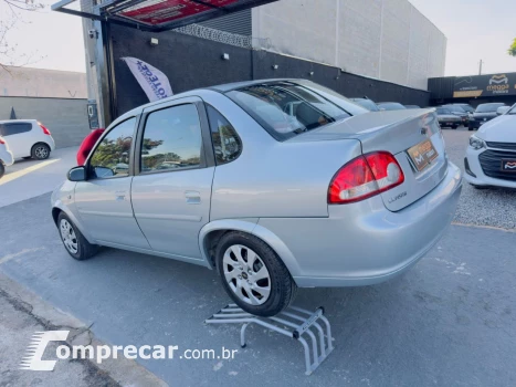 Classic Sedan 1.0 4P VHCE FLEX LS