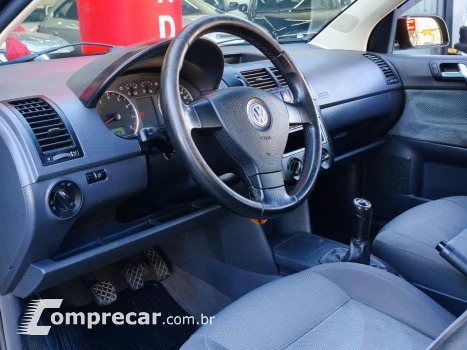 Polo Sedan 1.6 Mi Total Flex 8V 4p