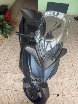 Yamaha xmax