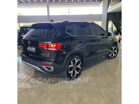 TAOS 1.4 250 TSI TOTAL FLEX HIGHLINE AUTOMÁTICO