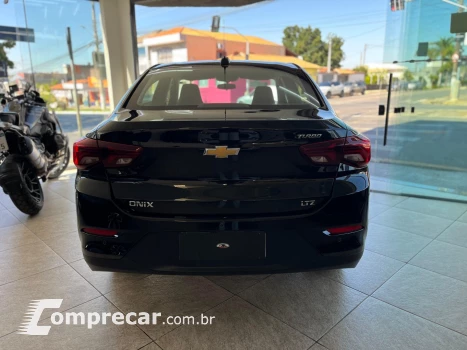 ONIX 1.0 TURBO FLEX PLUS LTZ AUTOMÁTICO