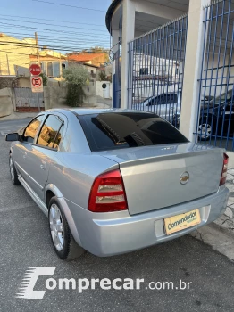 ASTRA 2.0 MPFI Advantage 8V
