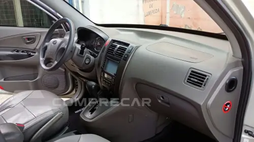 TUCSON 2.0 MPFI GLS 4X2 16V 143cv 2WD