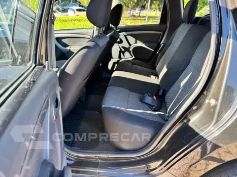 DUSTER Expression 1.6 Hi-Flex 16V Mec.