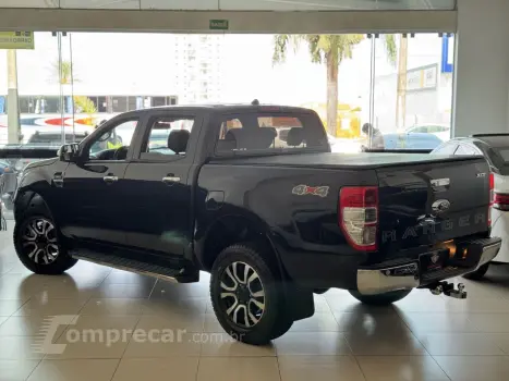 Ranger 3.2 20V XLT 4X4 CABINE DUPLA TURBO DIESEL AUTOMÁTICO