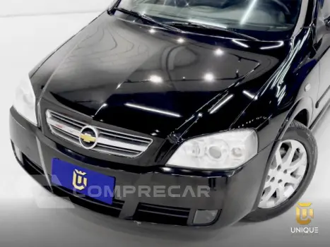 ASTRA HATCH - 2.0 MPFI ADVANTAGE 8V 4P MANUAL