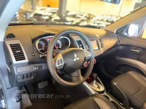 OUTLANDER 2.0 16V GASOLINA 4P AUTOMÁTICO