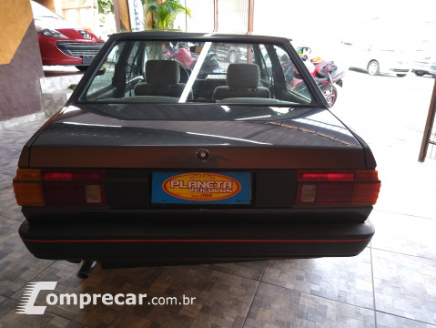 VOYAGE 1.8 GLS 8V