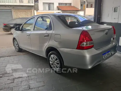 ETIOS 1.5 X Sedan 16V