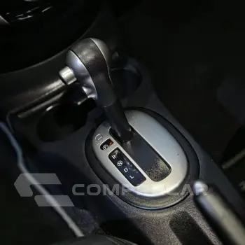 VERSA UNIQUE 1.6 16V FlexStart 4p Aut.